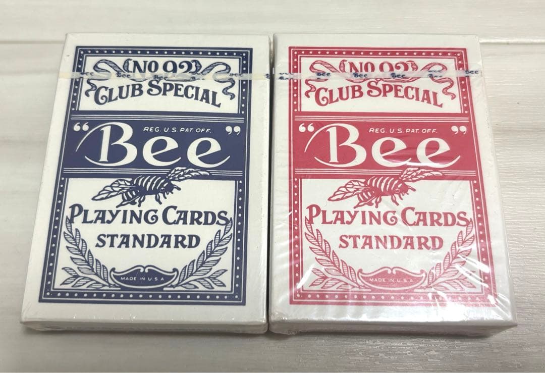 【絶版品】ビーカジノホテルカード　The MINT 赤青セット新品未使用　レア品