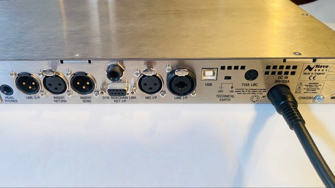 Neve 8801 チャンネルストリップ