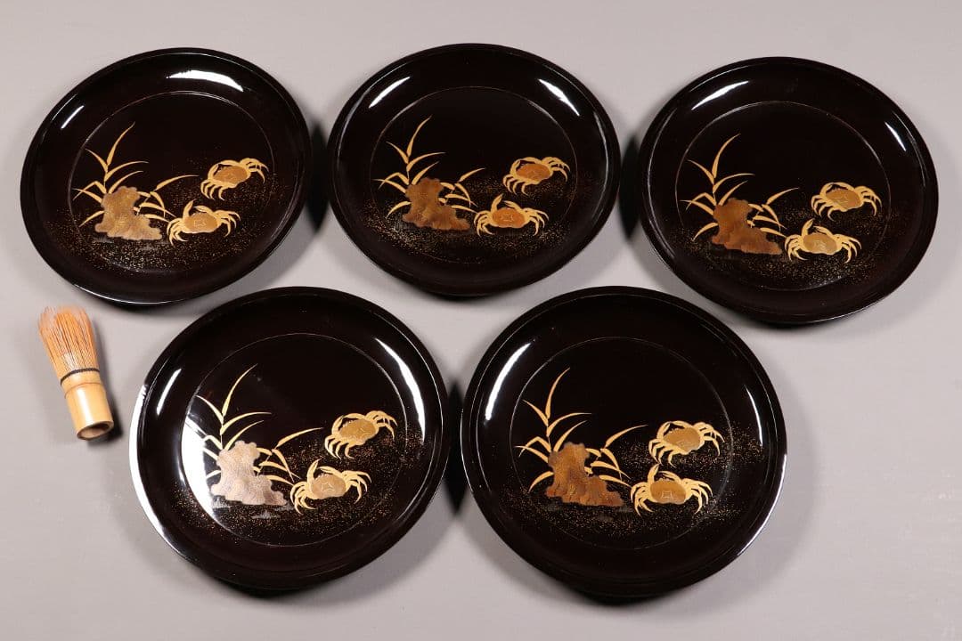 CK91 木製漆器 蟹蘆金蒔絵 黒塗 大徳寺盆 五客 24.5cm 木皿 菓子盆