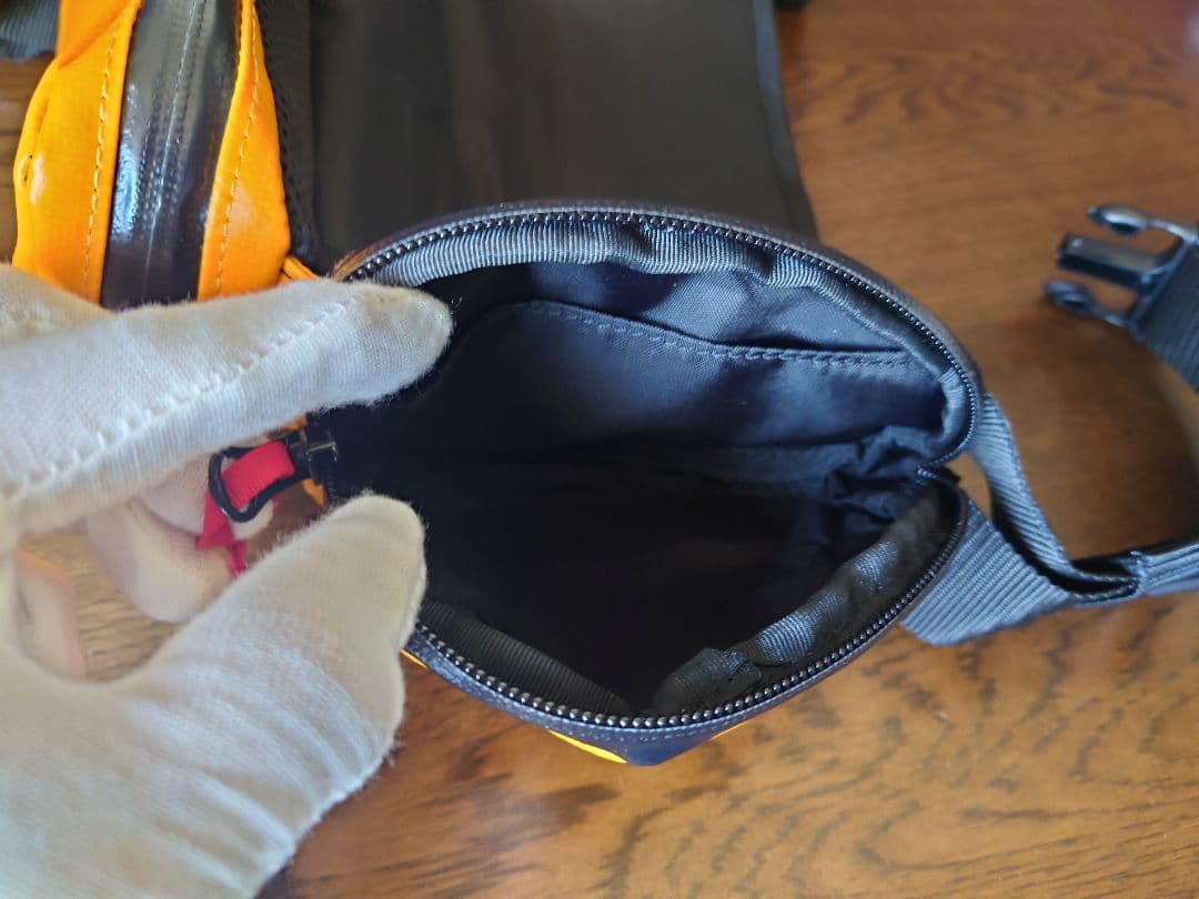 シンイチロウ アラカワ（SHINICHIRO ARAKAWA）プチ・バッグ