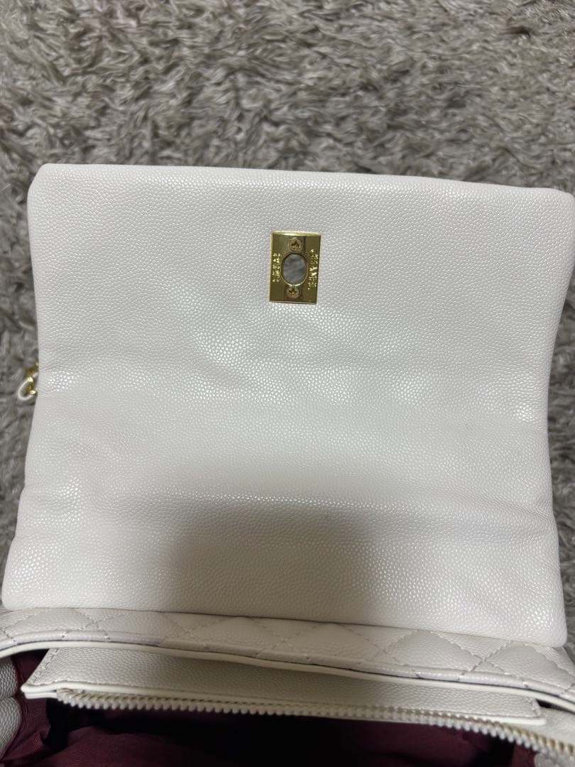 ⑨シャネル　ホワイト　チェーンバッグ　ノベルティ