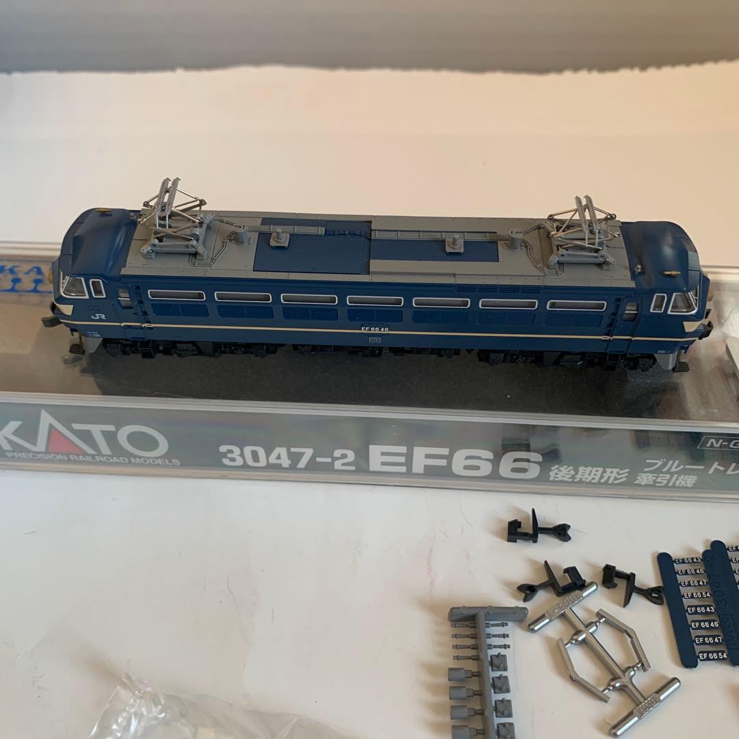 3047-2 KatoEF66後期形ブルートレイン牽引機