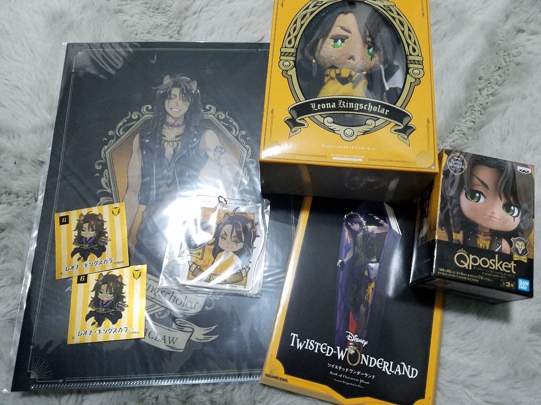 ツイステッドワンダーランド グッズ