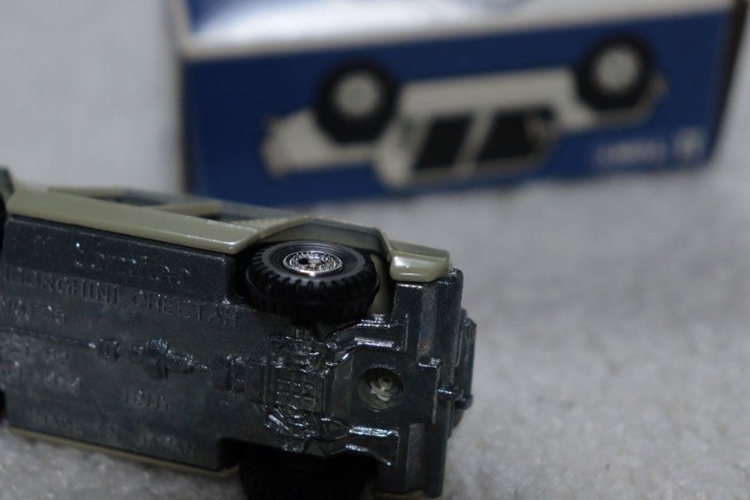 日本製　トミカ　外国車シリーズ　ランボルギーニ　チータ　F65