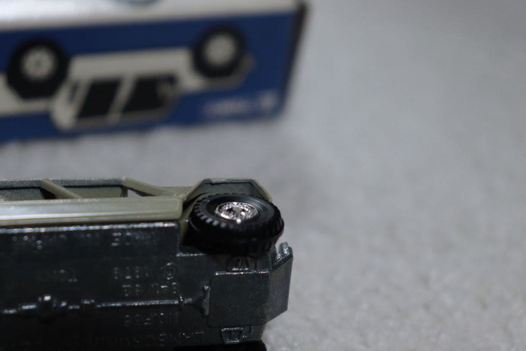 日本製　トミカ　外国車シリーズ　ランボルギーニ　チータ　F65