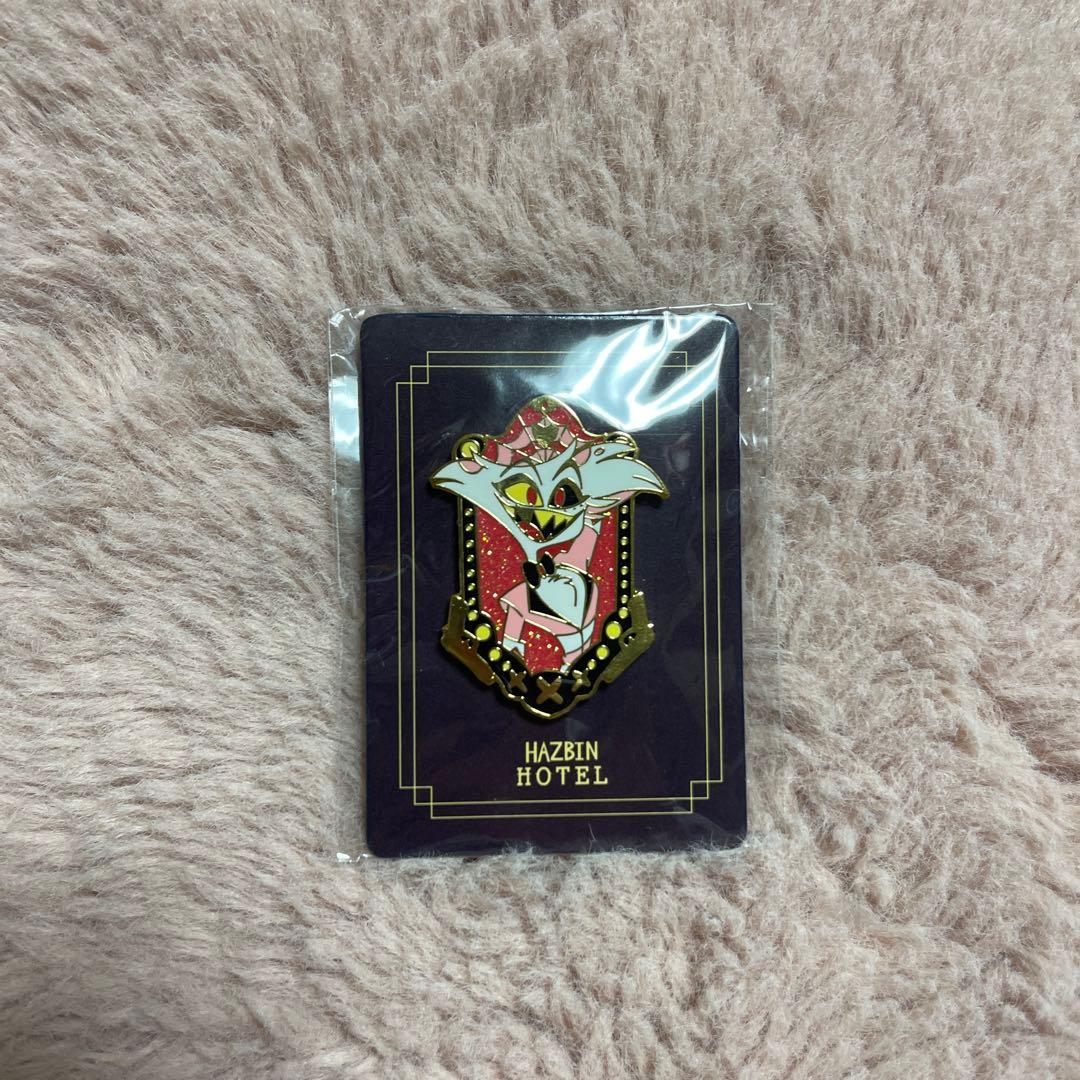 ハズビンホテル 公式 ピンバッチ＆キーホルダー