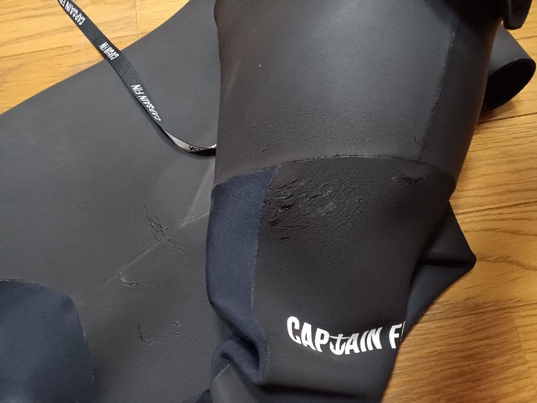 CAPTAIN FIN　キャプテンフィン　ウェットスーツ　3mm ラバー　ML
