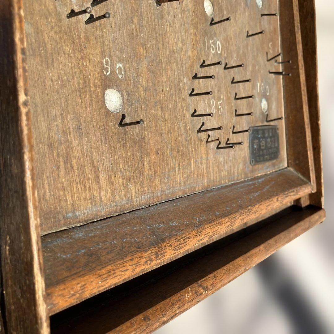 (437)昭和時代のビンテージ品木製玩具で、コリントゲームと呼ばれるものです。