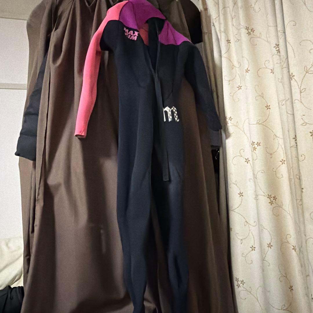 maxim LE-BA フルスーツ 黒/ピンク