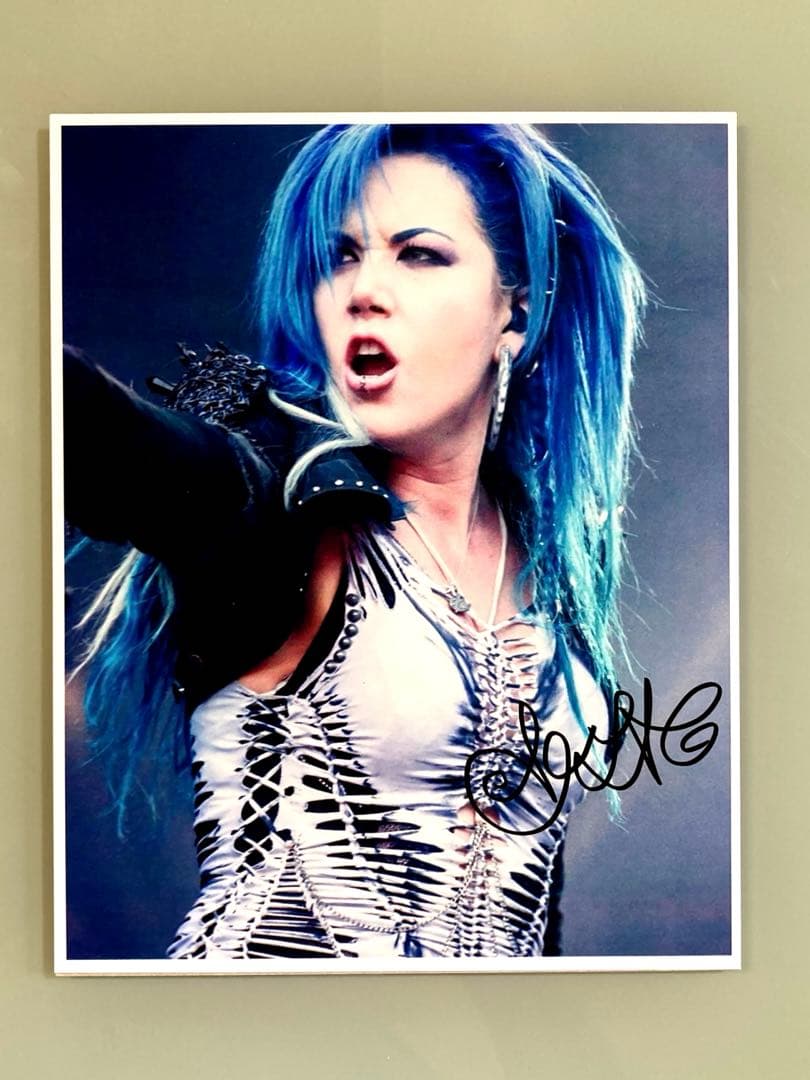 アリッサ・ホワイト＝グラズ直筆サイン入り超大型写真…