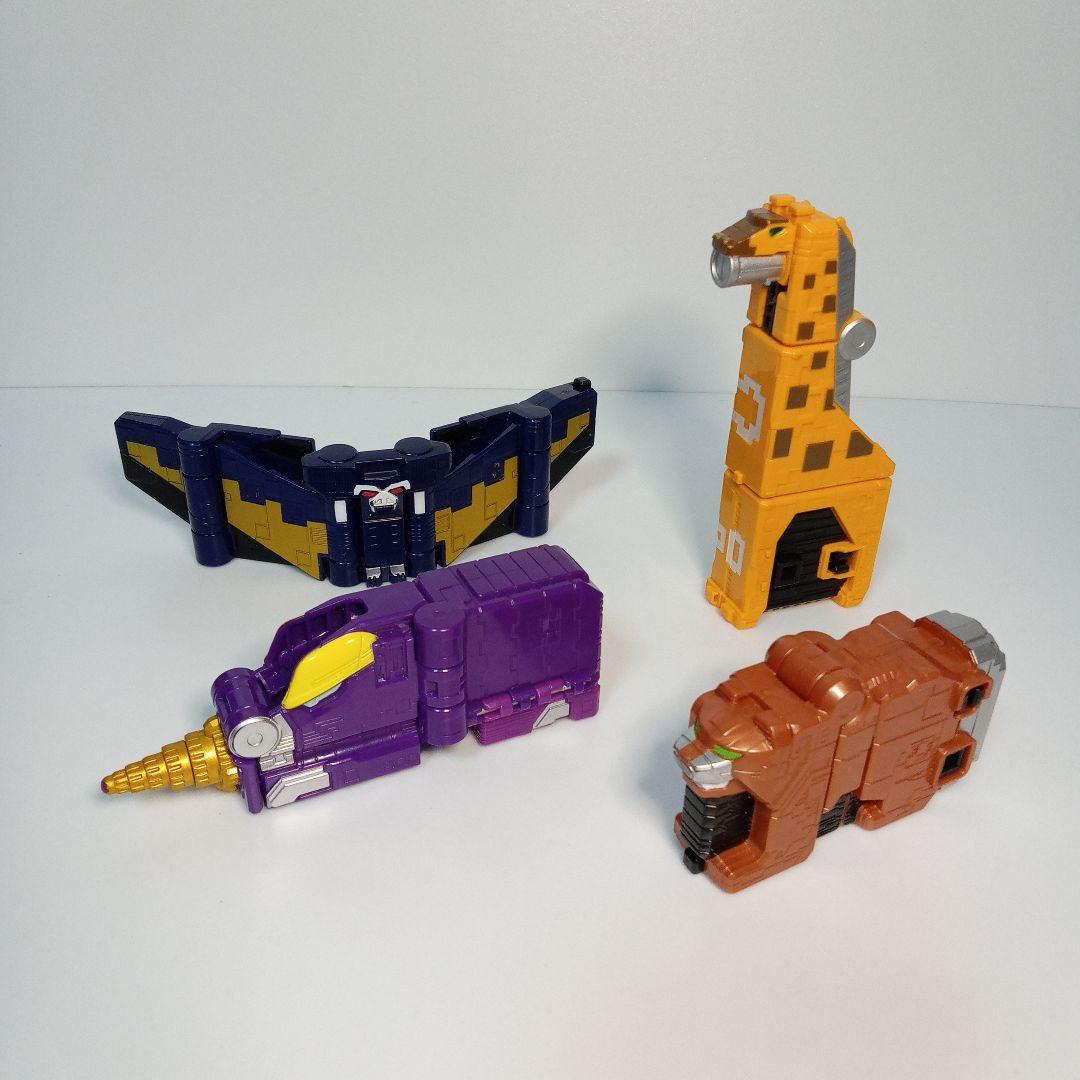 動物戦隊ジュウオウジャー　DXワイルドトウサイドデカキング