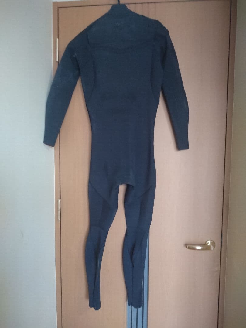 クイッシルバー　QUIKSILVER 3/2mmジャージフルスーツ