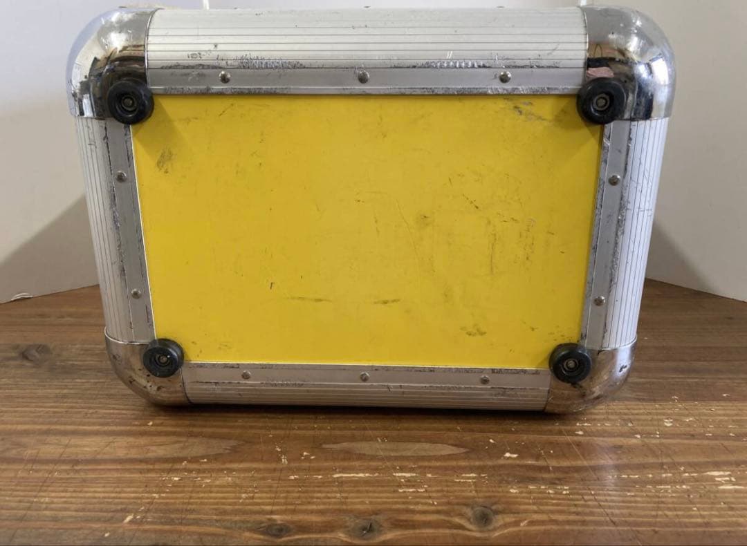 レコードケース　LPレコード　ハードケース　ジュラルミンケース　ステッカー