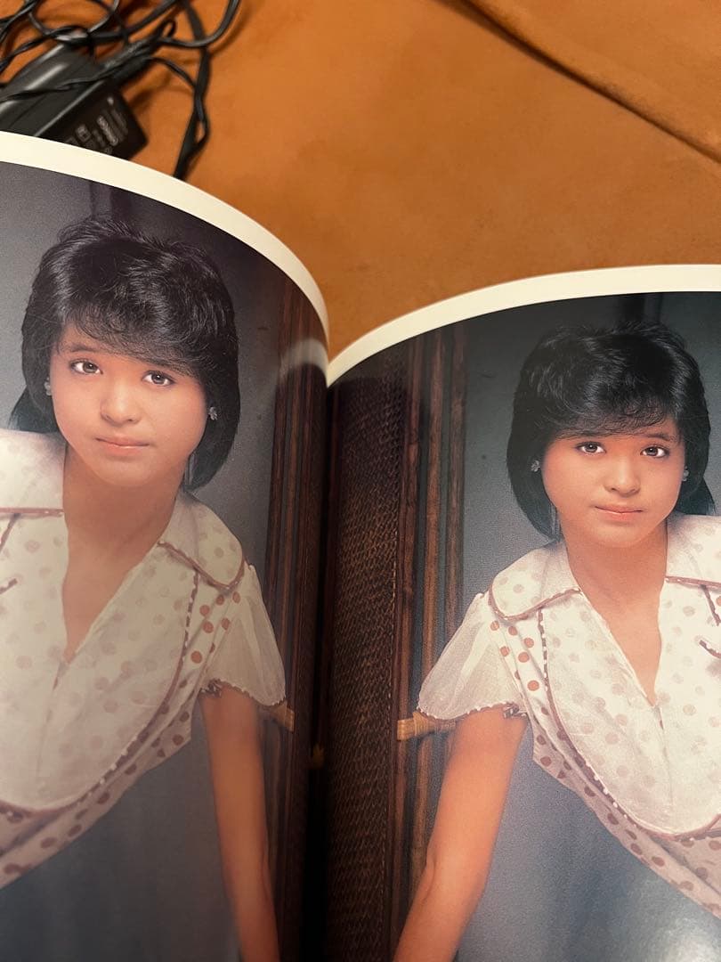 松田聖子　コンサート　ライブ　グッズ　パンフレット　1984 JEWELS