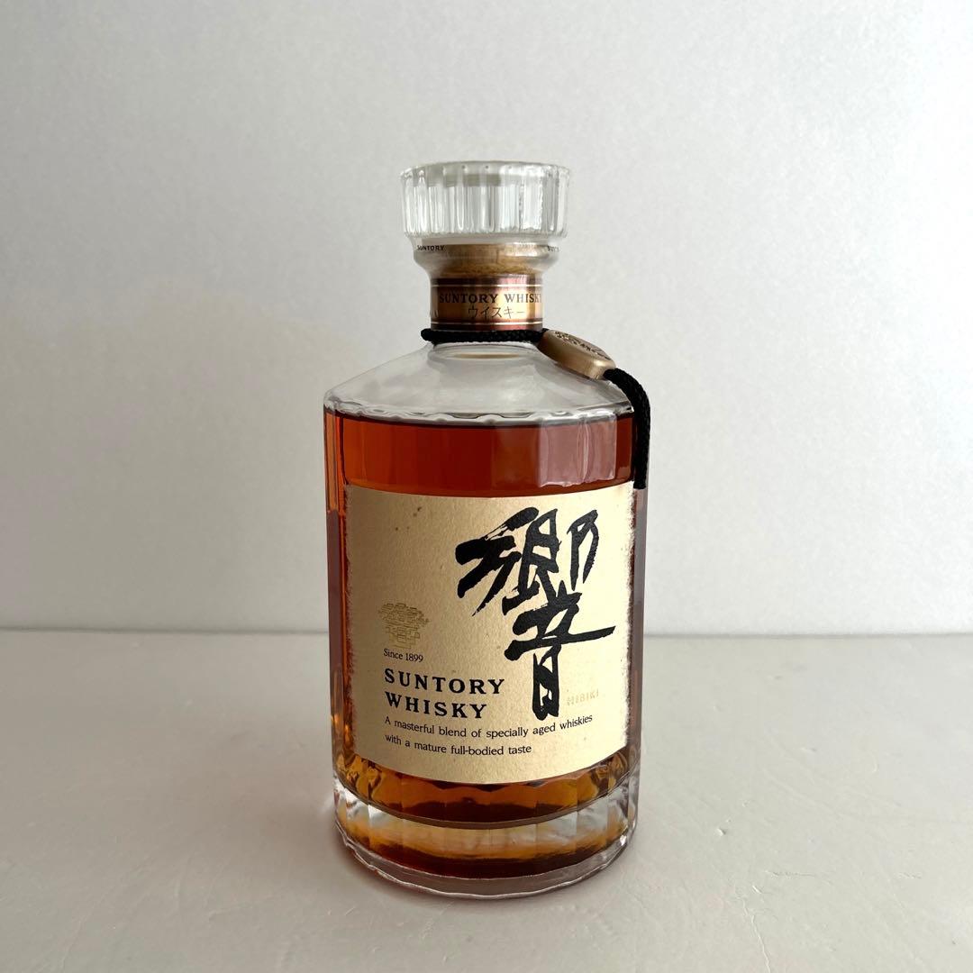 サントリー　響　未開封　700ml