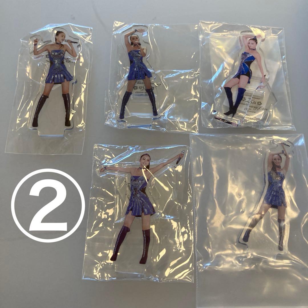 アクリルスタンド マグネット　安室奈美恵　ガチャ　ファイナルスペース