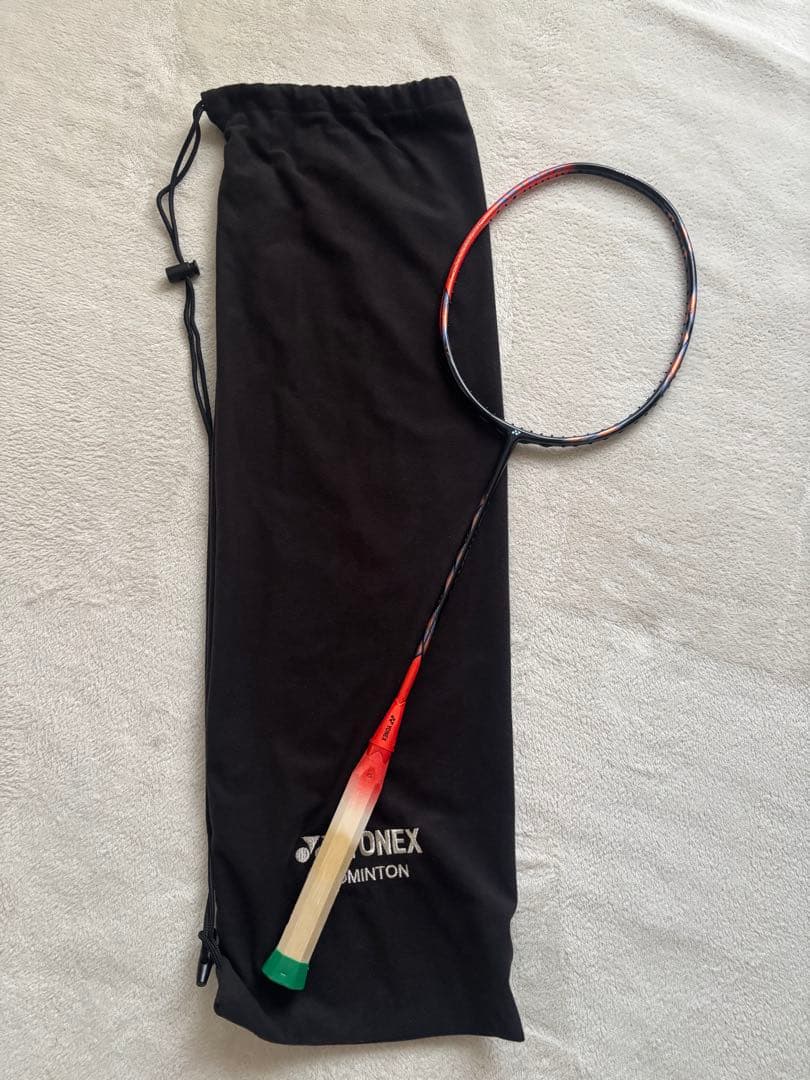 ヨネックス　アストロクス77プロ