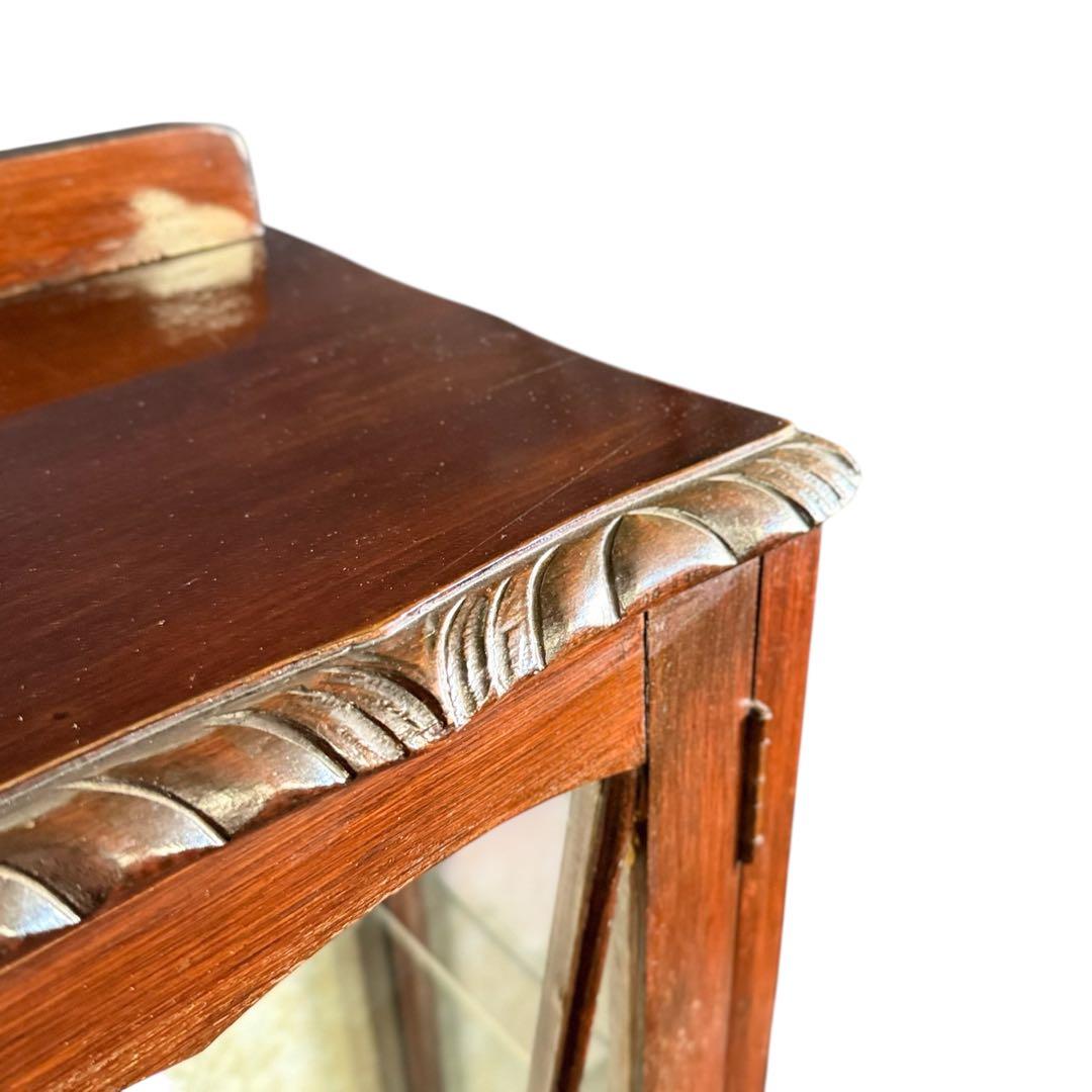 HR765 アンティーク　キュリオケース　英国　鍵付き　３面彩光　猫脚