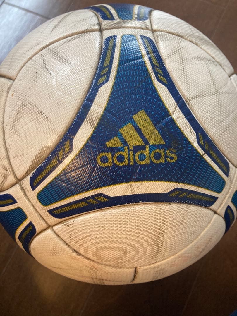 adidas TANGO12 サッカーボール　Jリーグ公式球　5号
