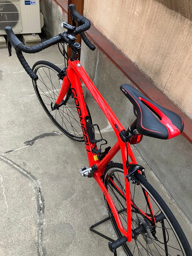 GENNIX R1 GARNEAU ガノー　カナダ　ロードバイク