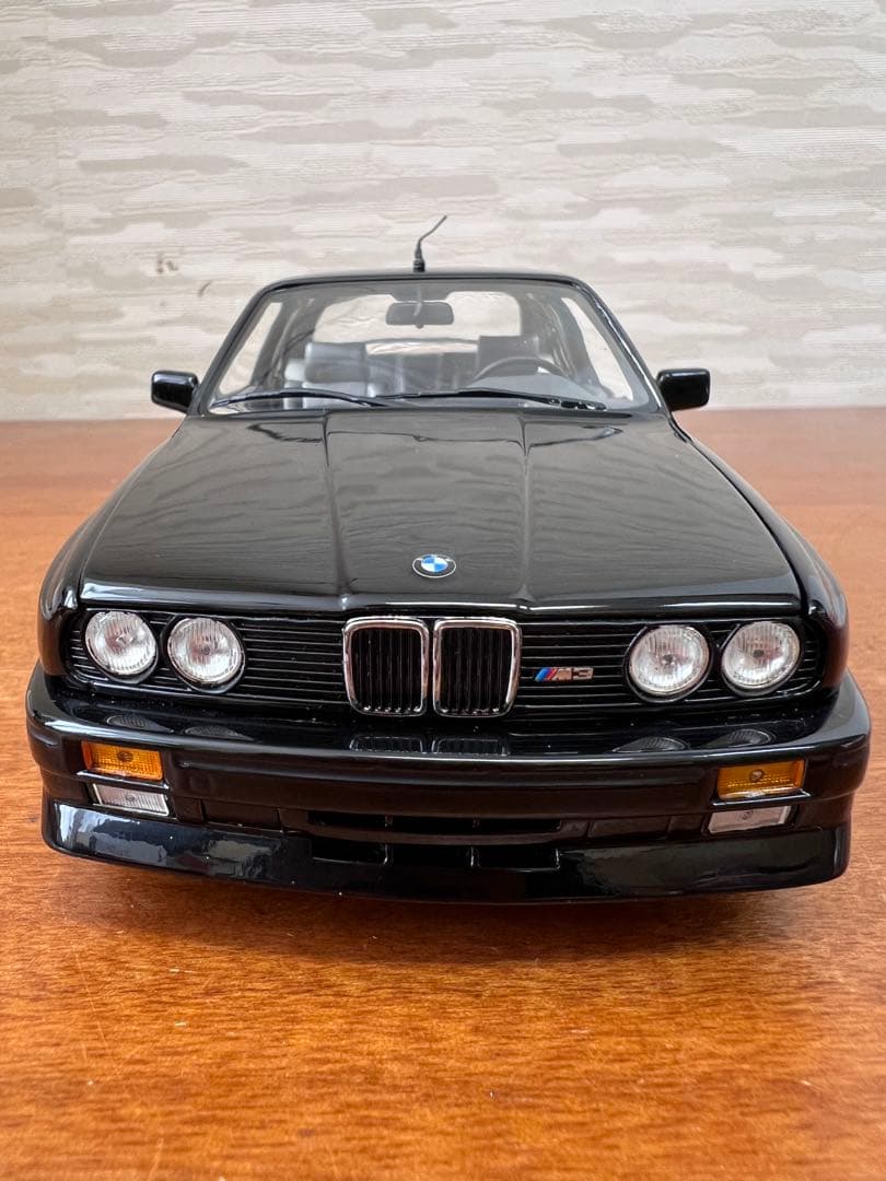 No541 ミニカー1/18  M3 STREET 1987