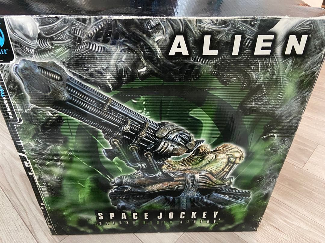 ALIEN SPACE JOCKEY 限定版 フィギュア