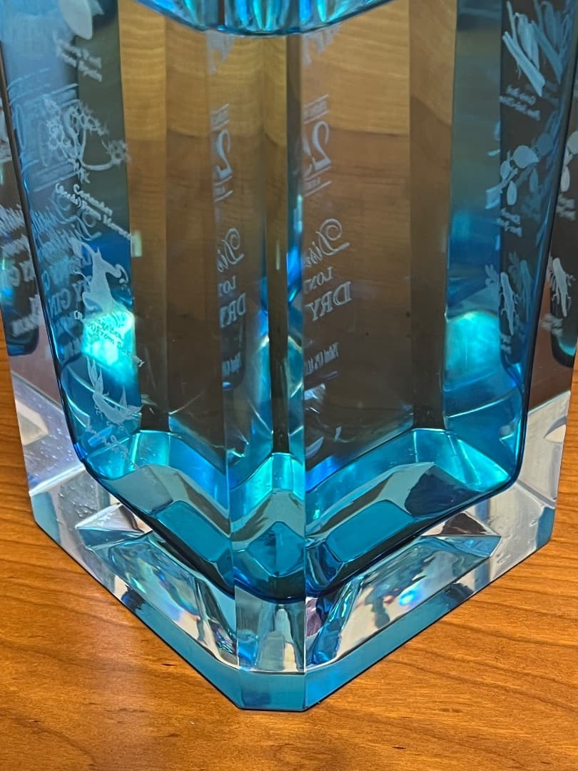 値下げ　ボンベイ・サファイア　ジン　250周年記念ボトル 世界500本 限定品