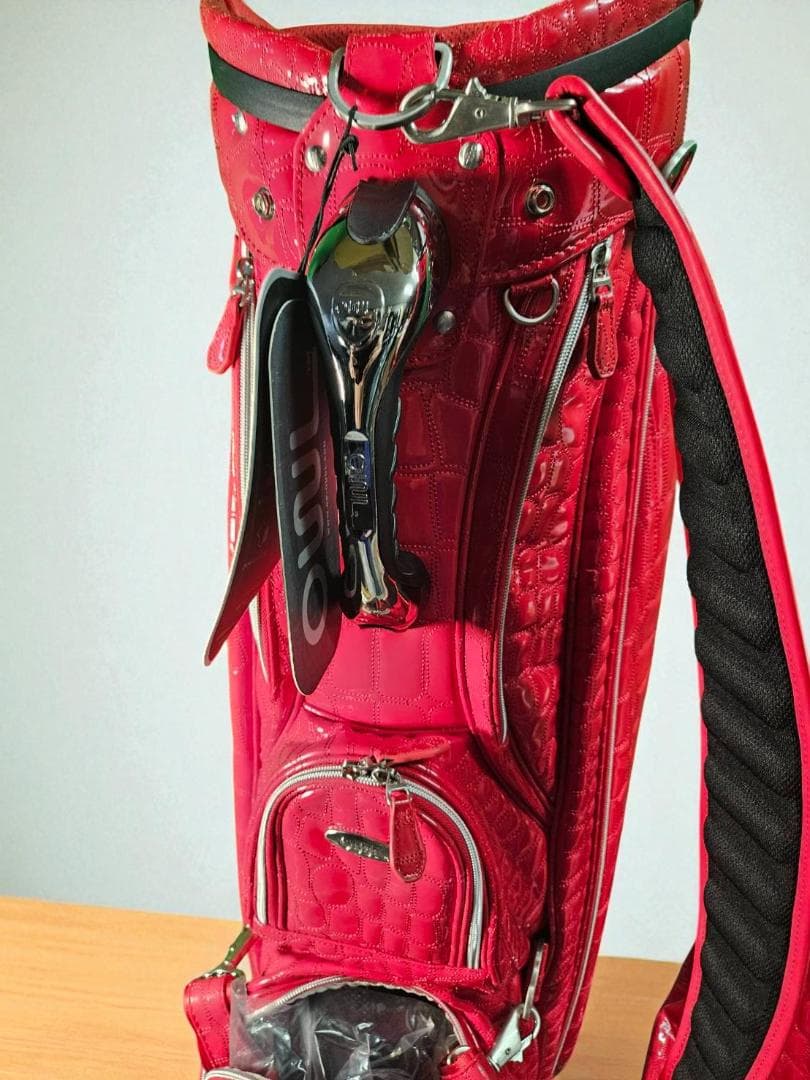送料無料/新品未使用　OWL エナメル高級ワニ柄型押しゴルフバッグ レッド