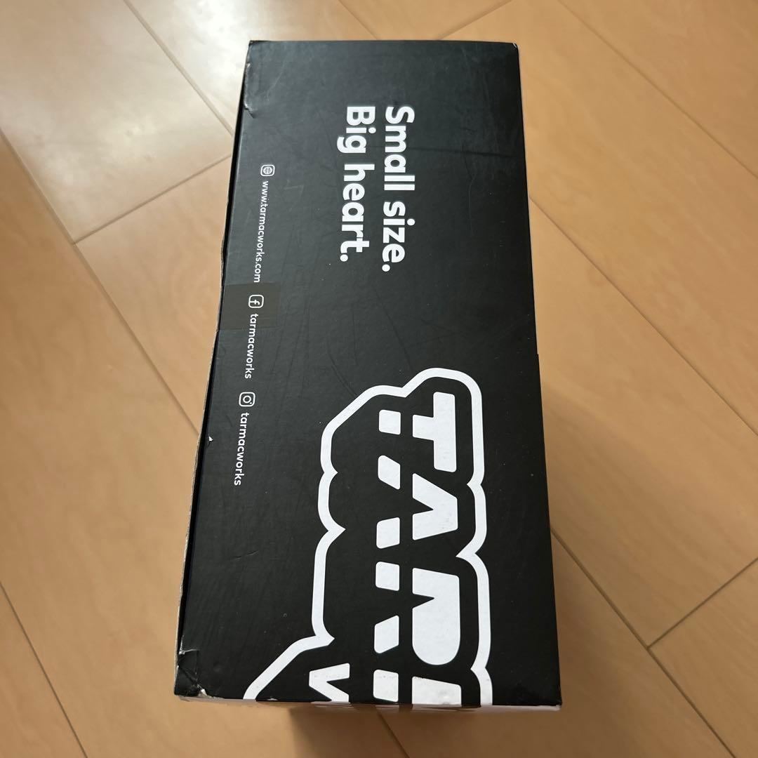 【即購入ok!!】1/64 レーシングピットガレージ ジオラマ アウディスポーツ