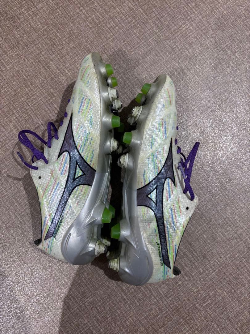 ミズノアルファII JAPAN MIX 取替式(サッカー／フットボール)