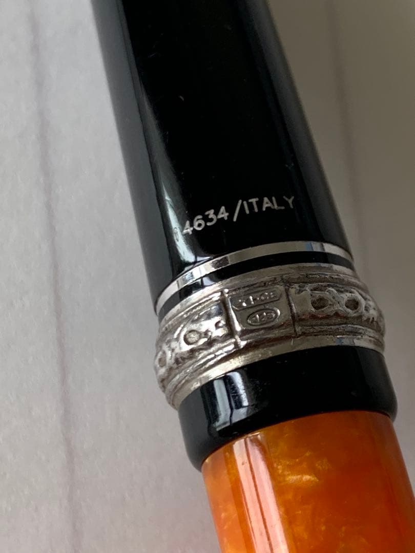 Delta（デルタ） 限定 シルバー 万年筆 18K