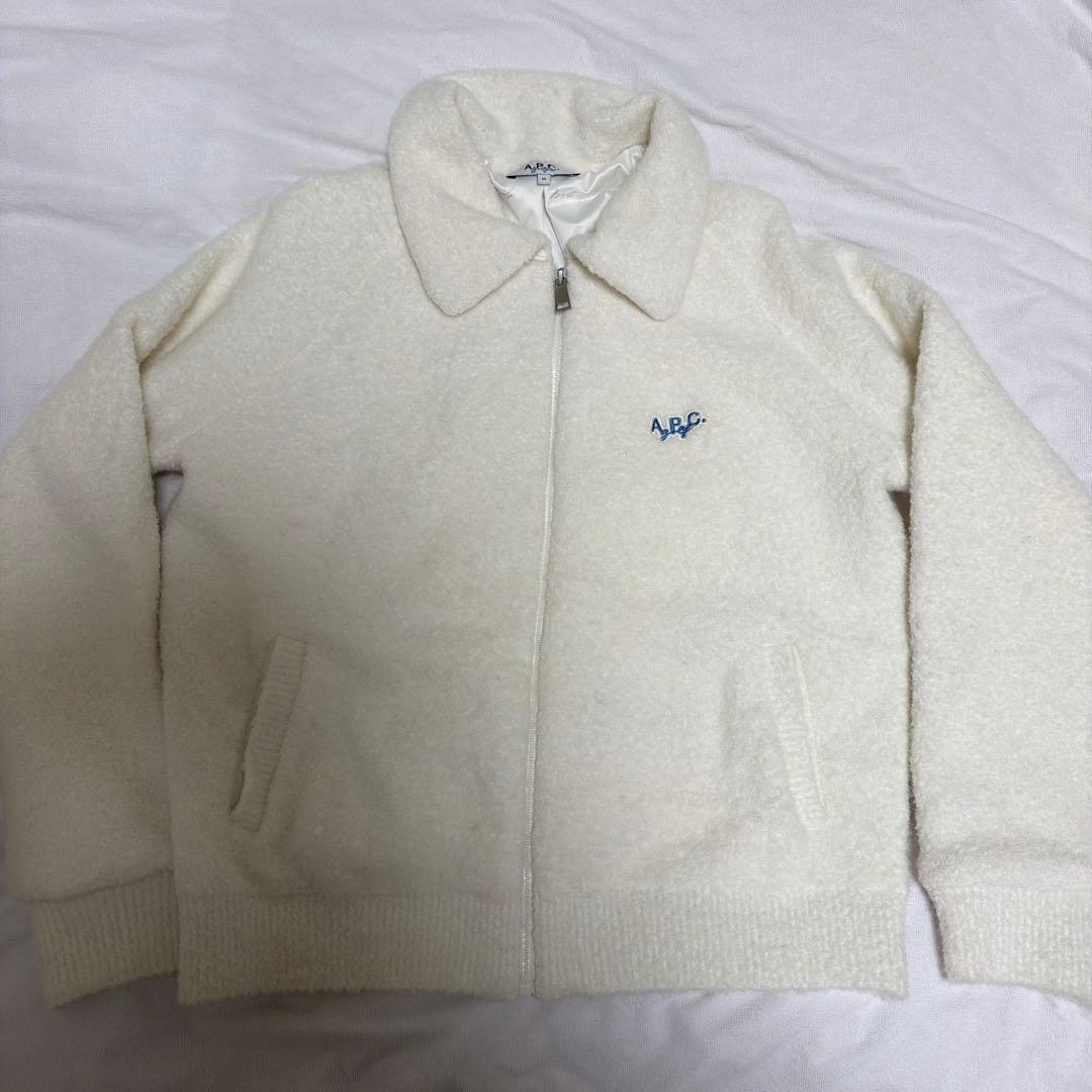 APCレディースジャケット　ボア　ジャケット