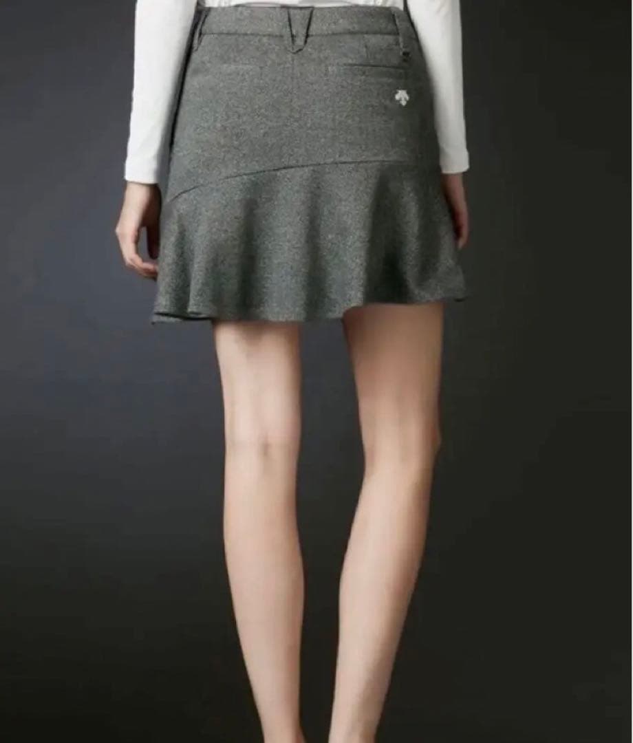 デサントゴルフ　リュクス　LUXE COLLECTION スカート