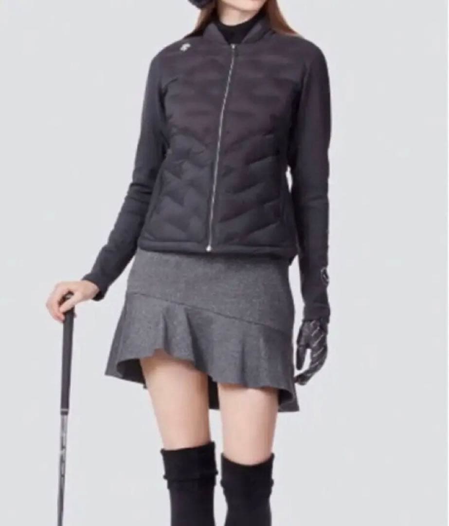 デサントゴルフ　リュクス　LUXE COLLECTION スカート