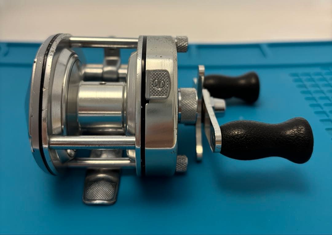 【OH済み】 SHIMANO Bantam 300SG オールドベイトリール