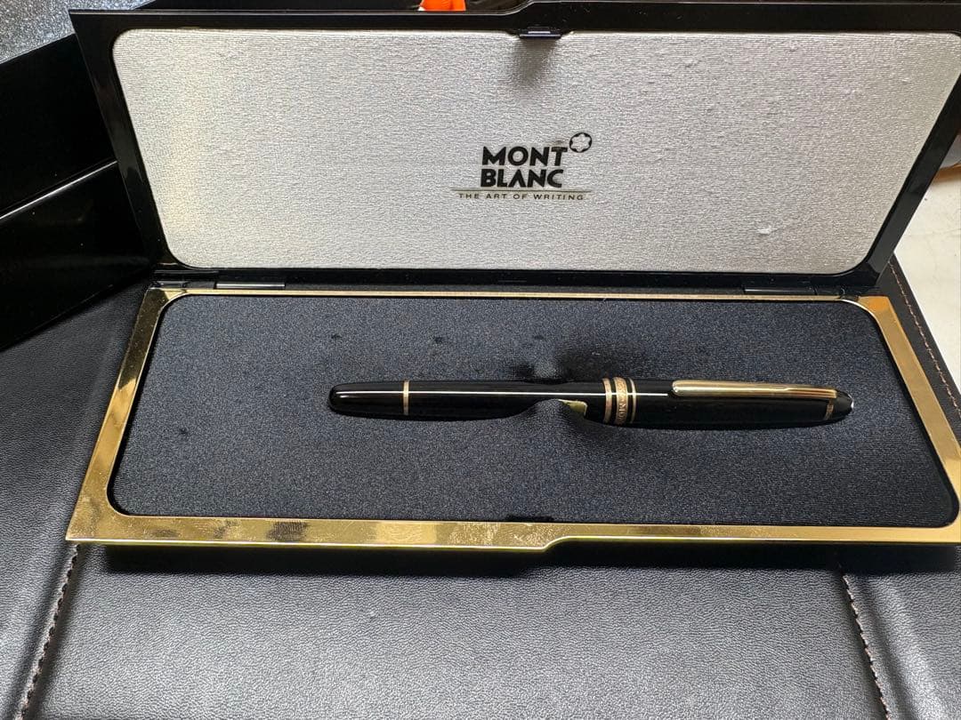 MONTBLANC 万年筆