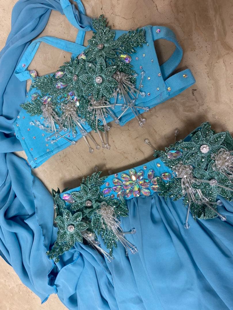 キッズサイズベリーダンス衣装