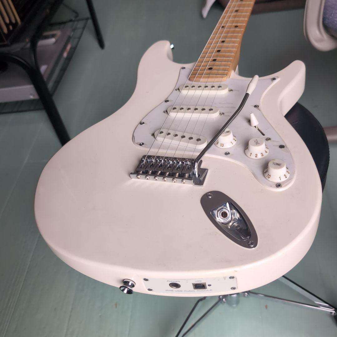 USB入出力ミディーギター　ホワイト 3ピックアップ　貴重‼‼