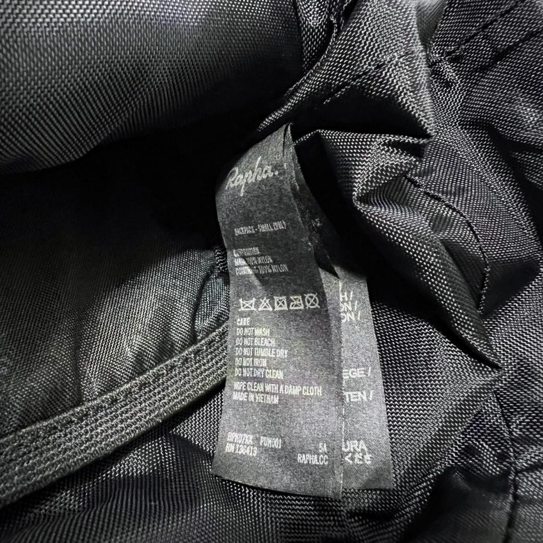 新品 Rapha ロールトップ バックパック 20リットル Sand