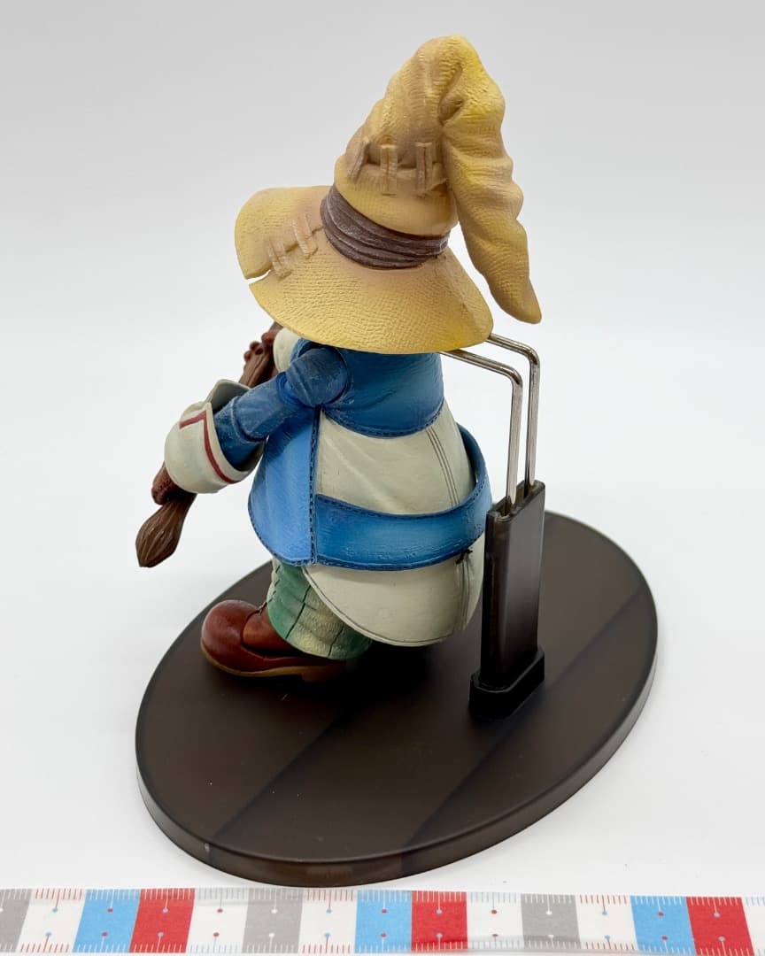 ファイナルファンタジー IX プレイアーツ ビビ ノンスケール可動フィギュア