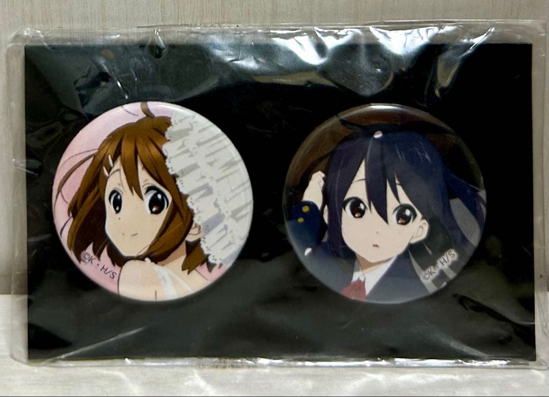 平沢唯 中野梓　缶バッジ けいおん