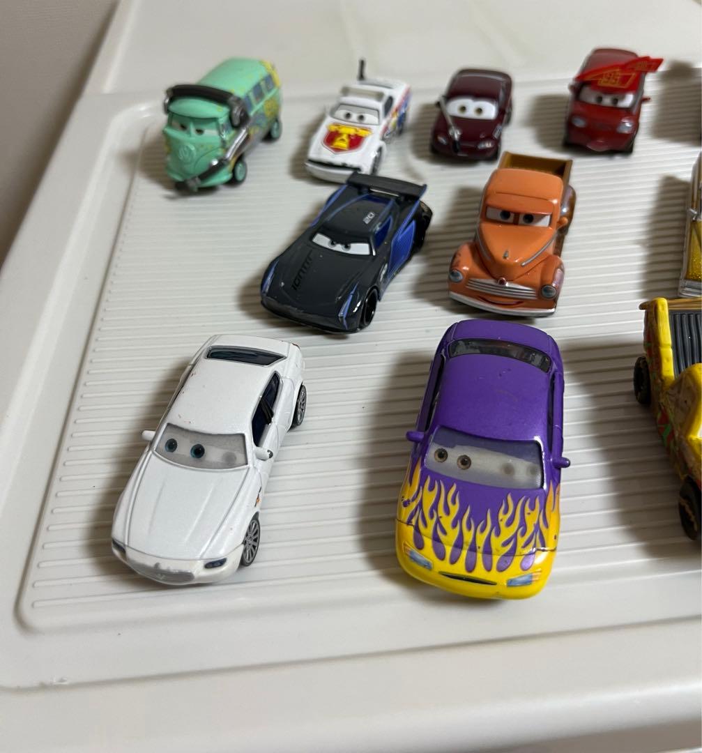 カーズ、ミニカー、マテル（アイチェンジ）、タコ、スモーキー