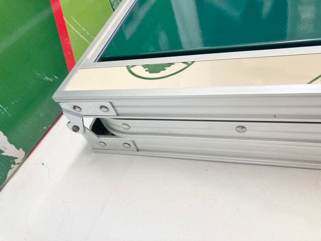 Coleman コールマン　フォールディングテーブル　三つ折り　BBQテーブル