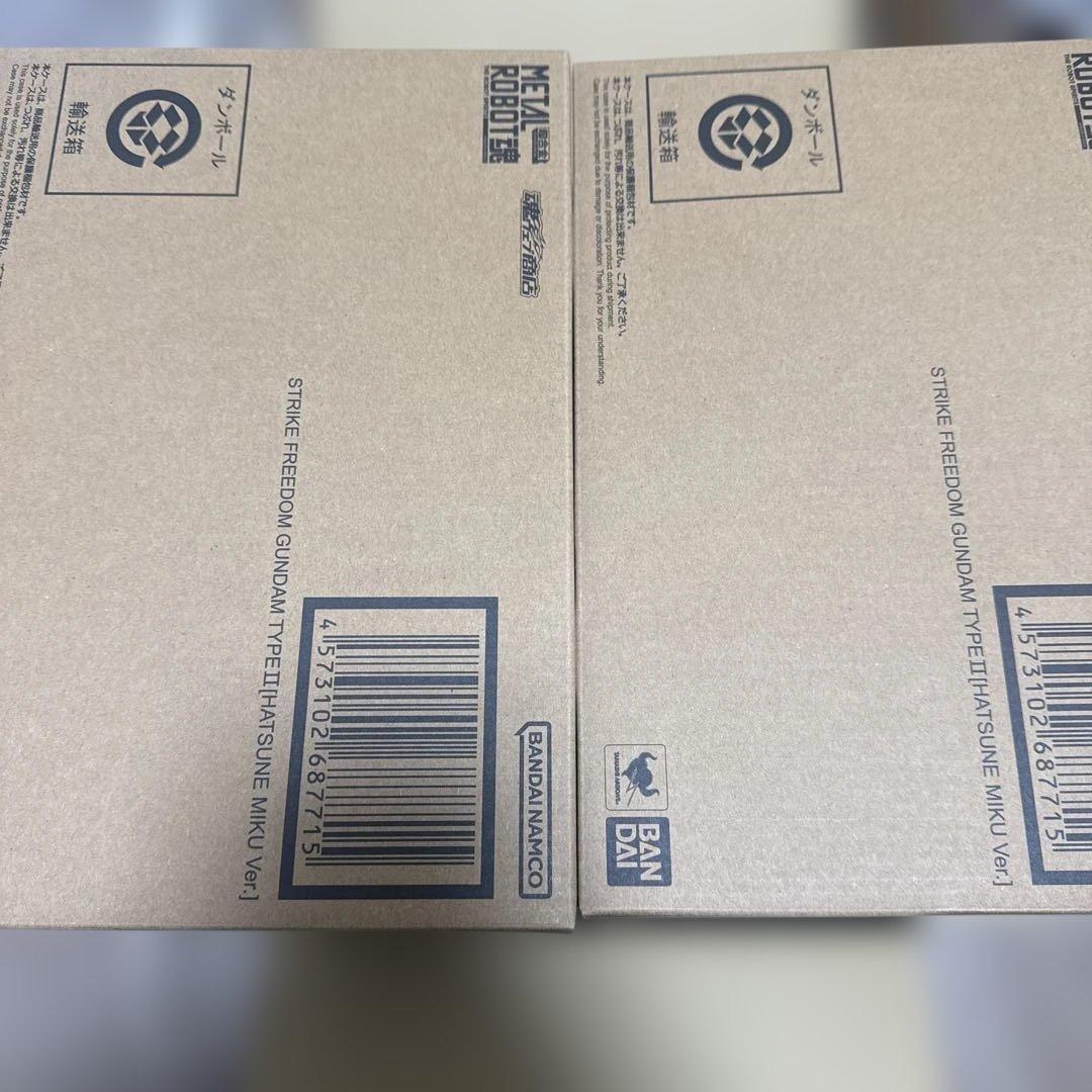 LROBOT魂 ストライクフリーダムガンダム弐式 初音ミク Ver 2個