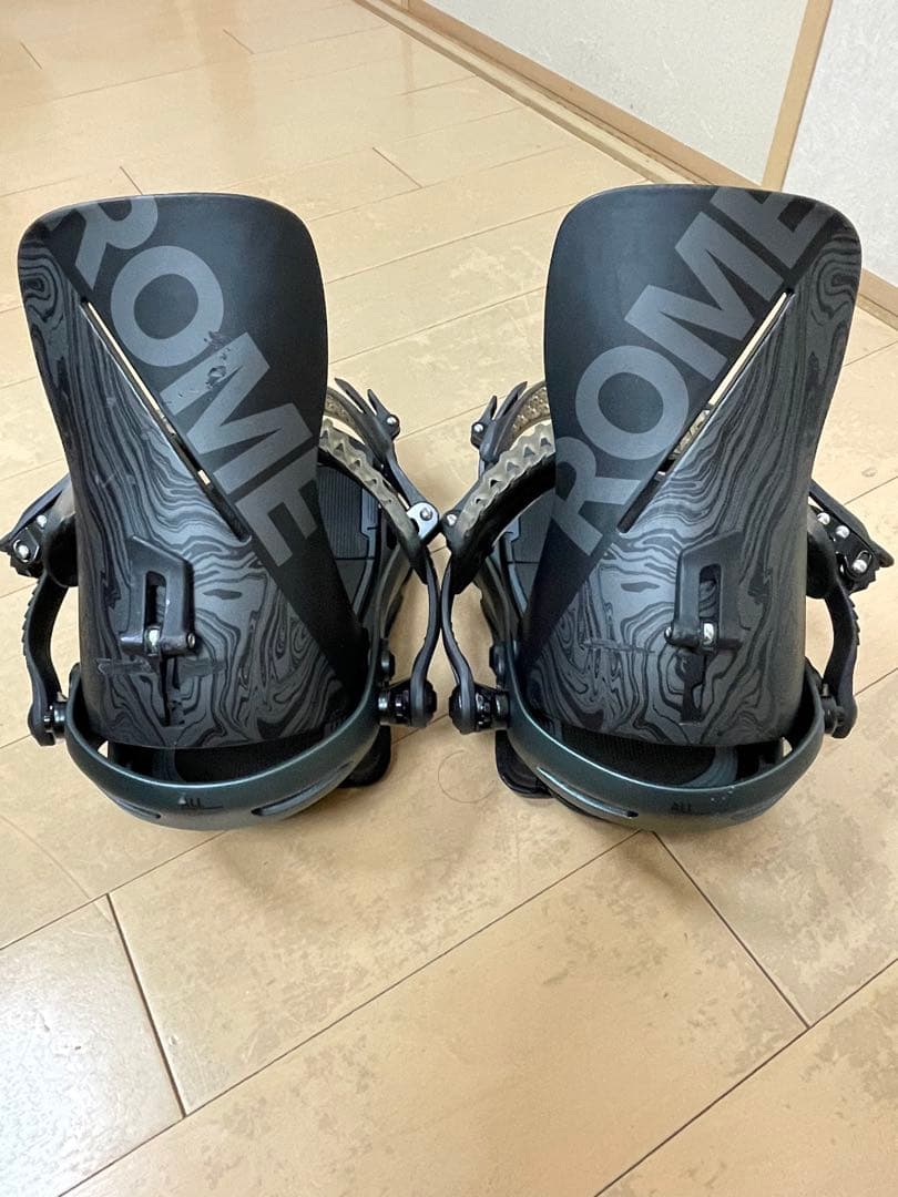 ROME KATANA 24/25 ブラック Sサイズ