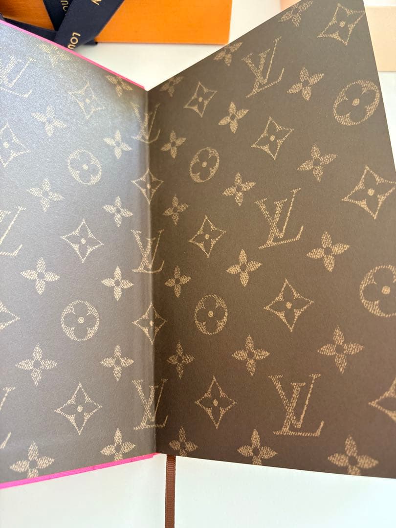Louis Vuitton ピンク モノグラム A5ノート