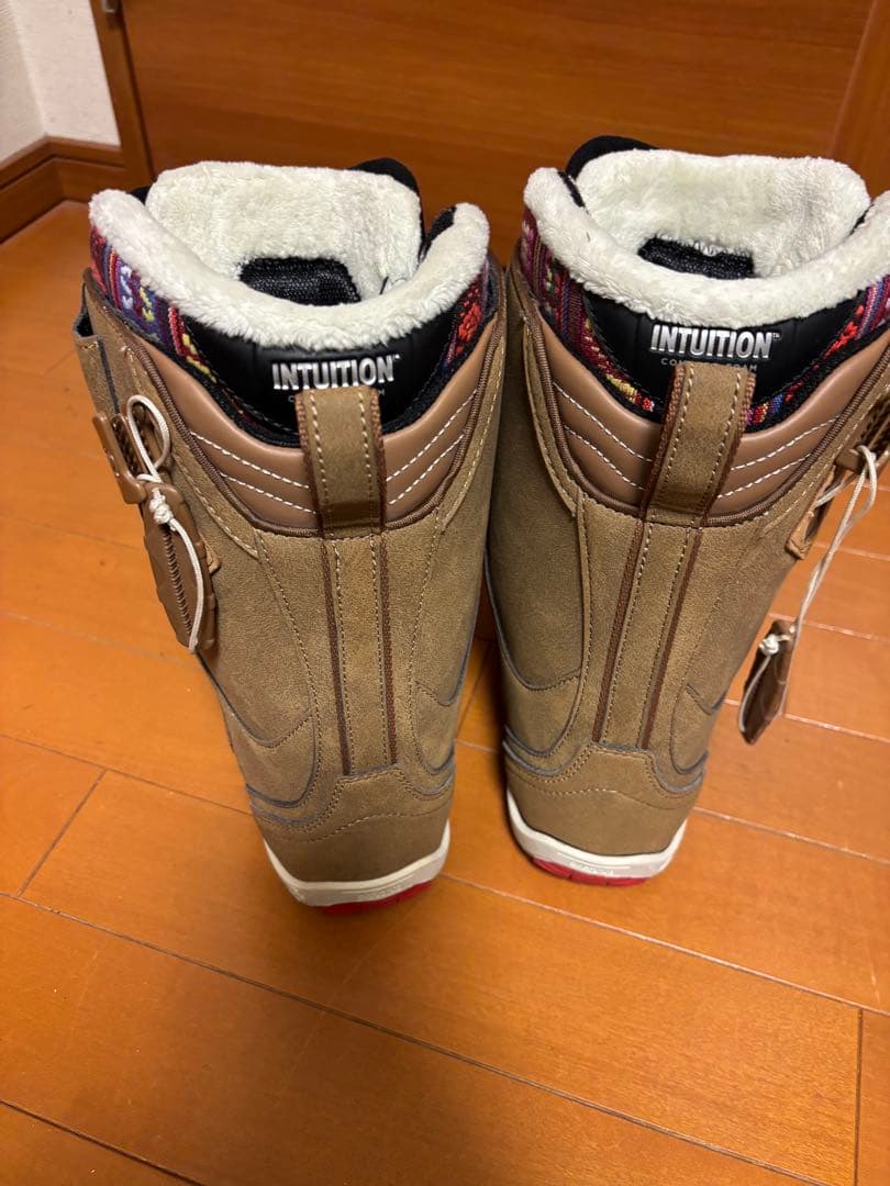 ケーツーK2レディーススノーボードブーツ MINK BOA LUX 24cm