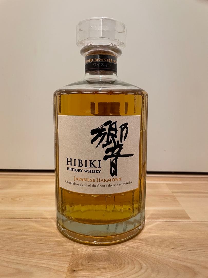 サントリー ウイスキー 響 JAPANESE HARMONY 700ml