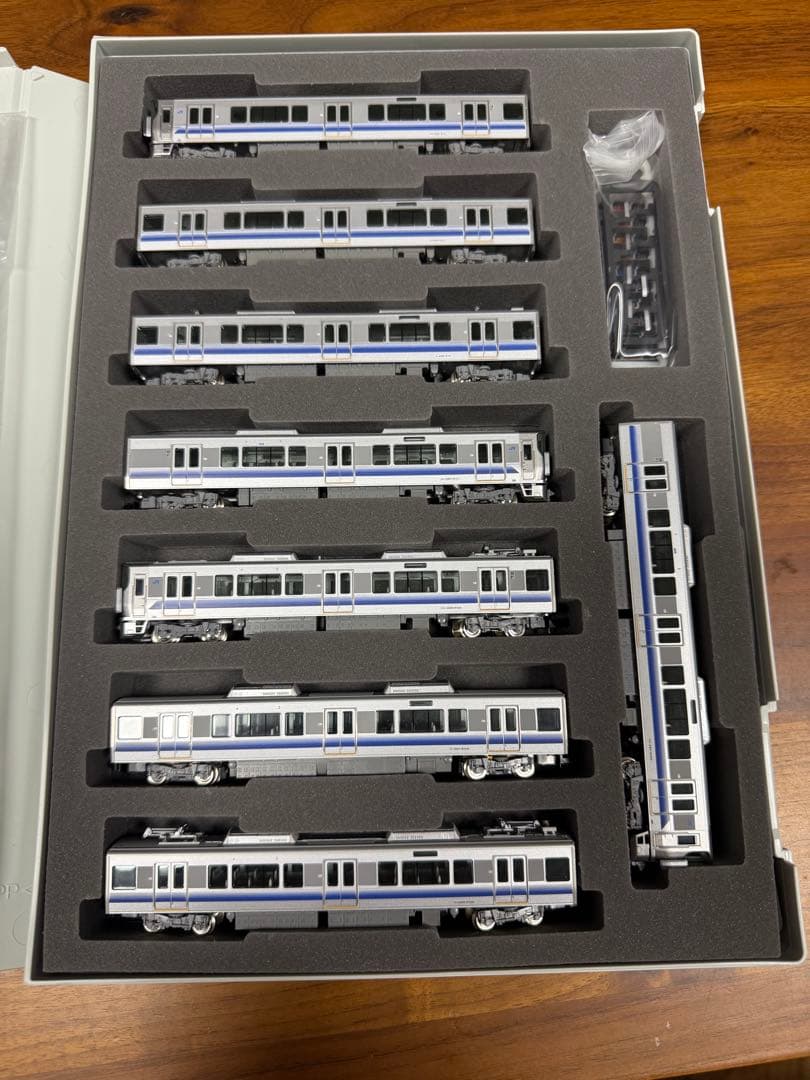 TOMIX 98242/92624 JR 225系5100番台8両セット