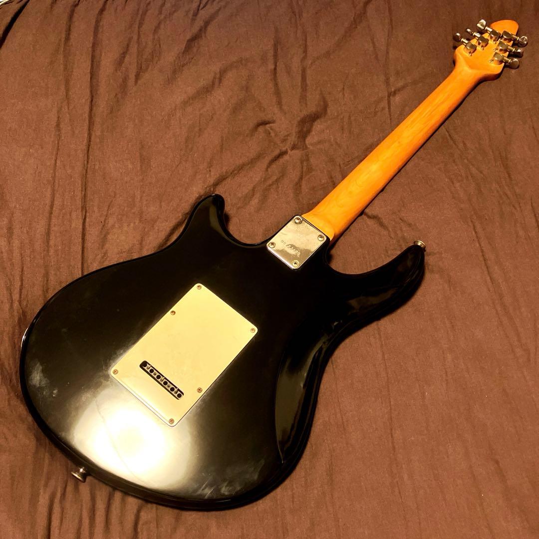 【PEAVEY】Raptor Plus ラプタープラス 黒 エレキギター